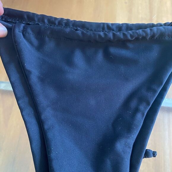 Black string bikini bottom. string tie side, size small - Picture 2 of 6